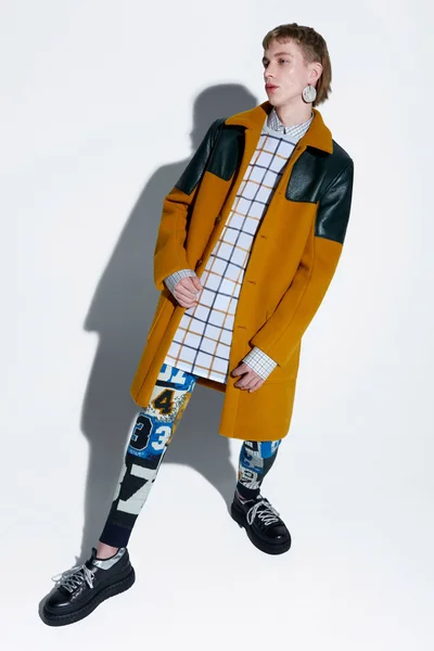 Look 2